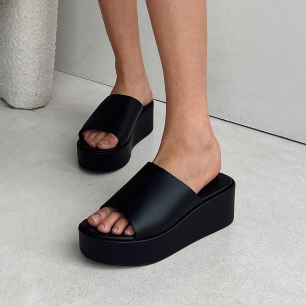 Princess Polly Britta Platform Sandal